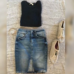H&M’s Blue Jean Skirt NWOT